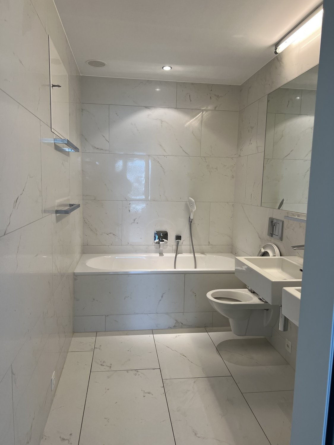 2 ½ rooms furnished flat, Foto 4 von 6