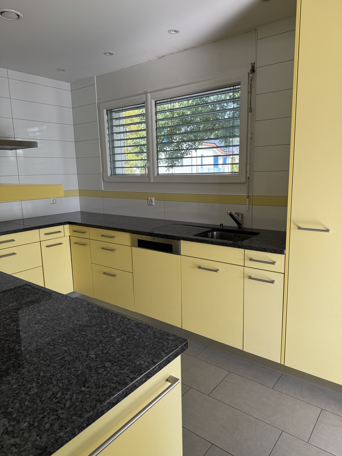 4 rooms apartment, Foto 10 von 10