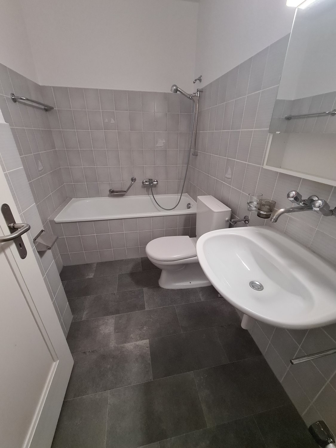 3 rooms apartment