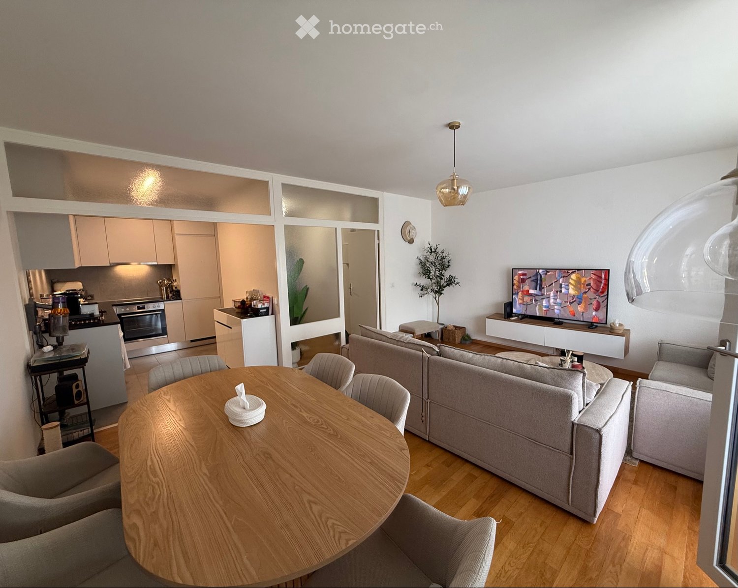 4 rooms apartment, photo 1 sur 5