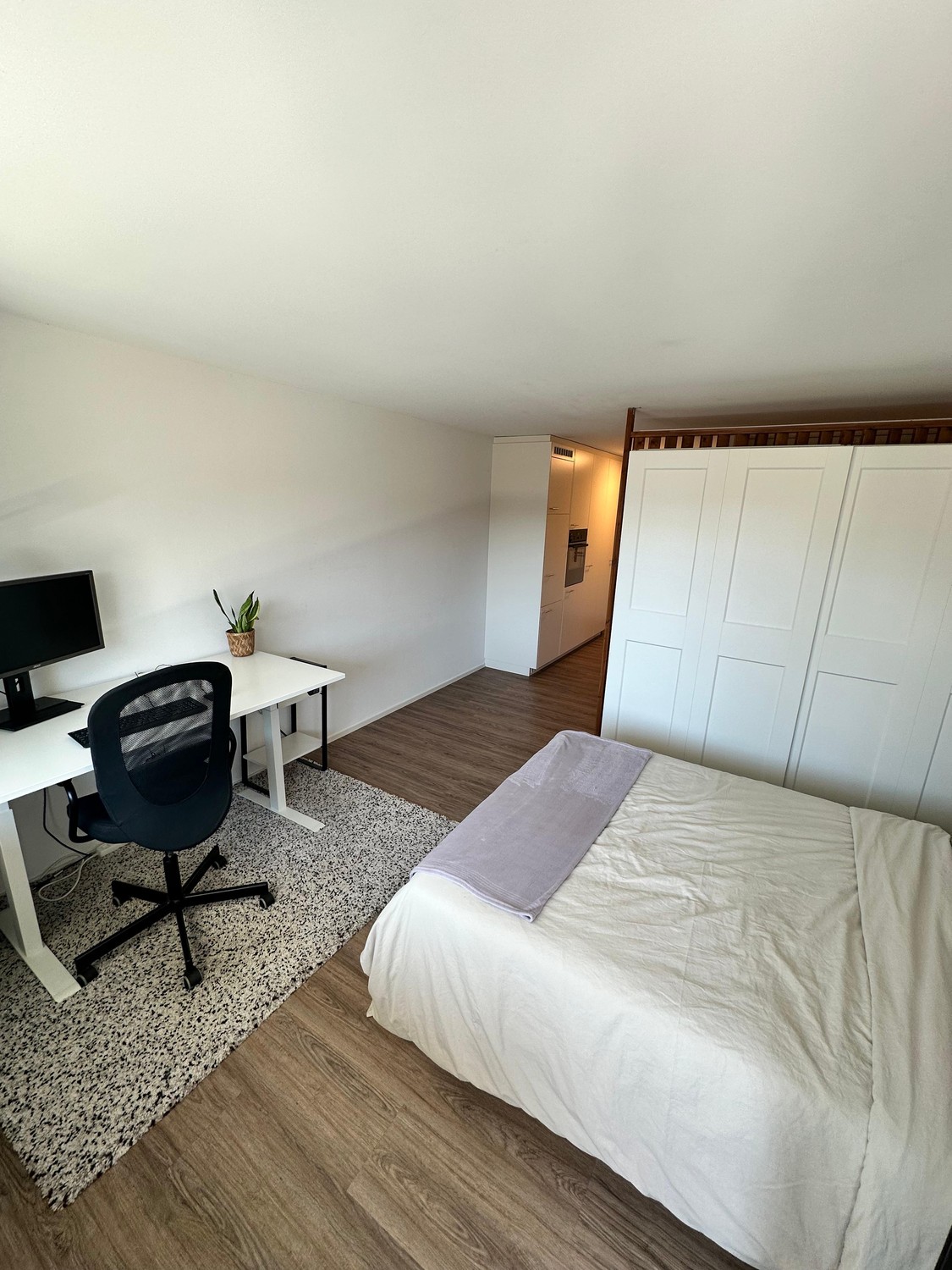 1 room apartment, Foto 2 von 6