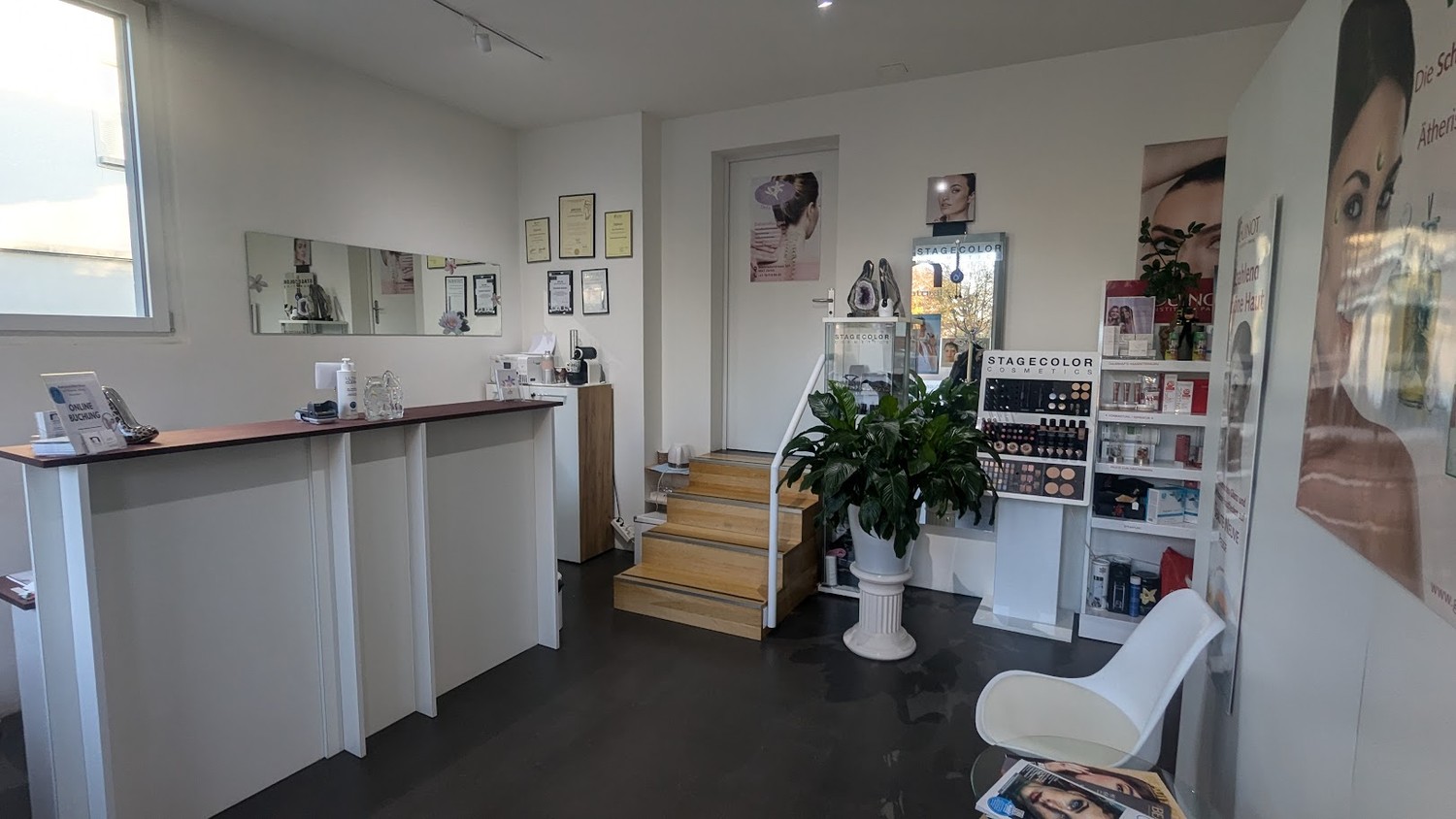 25m² commercial