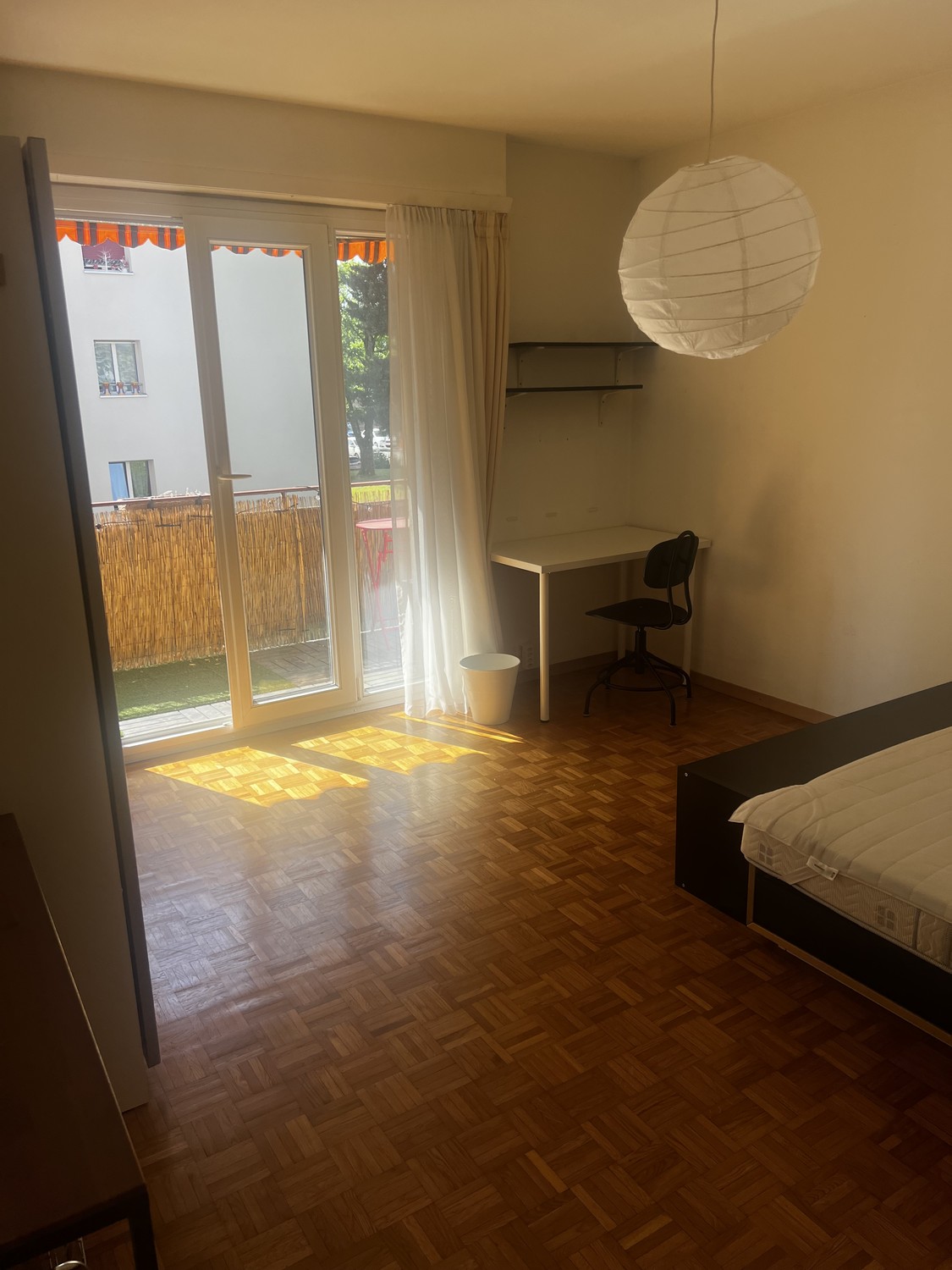 Room in a shared flat, photo 1 sur 9