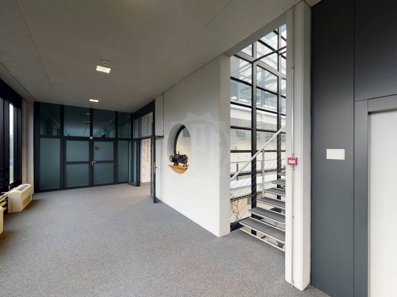 Oggetto industriale di 1200m²
