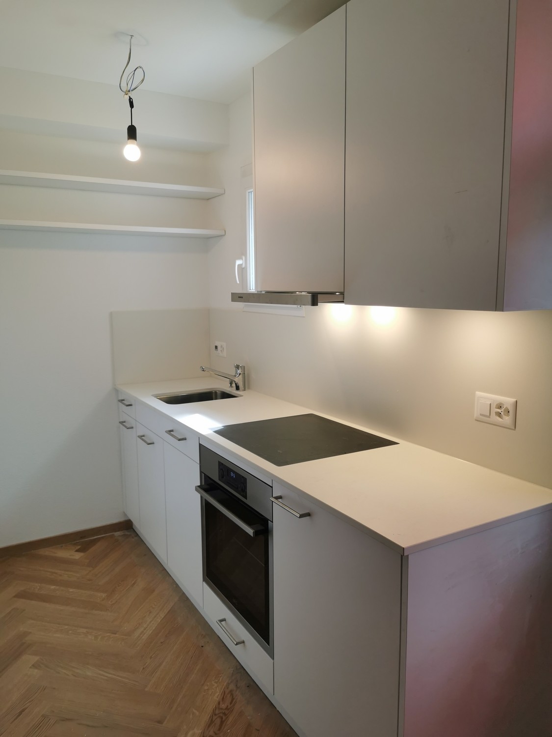 1 room apartment, Foto 1 von 7