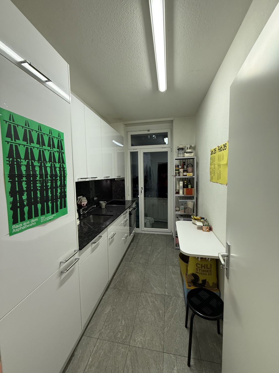 Chambre dans un appartement partagé