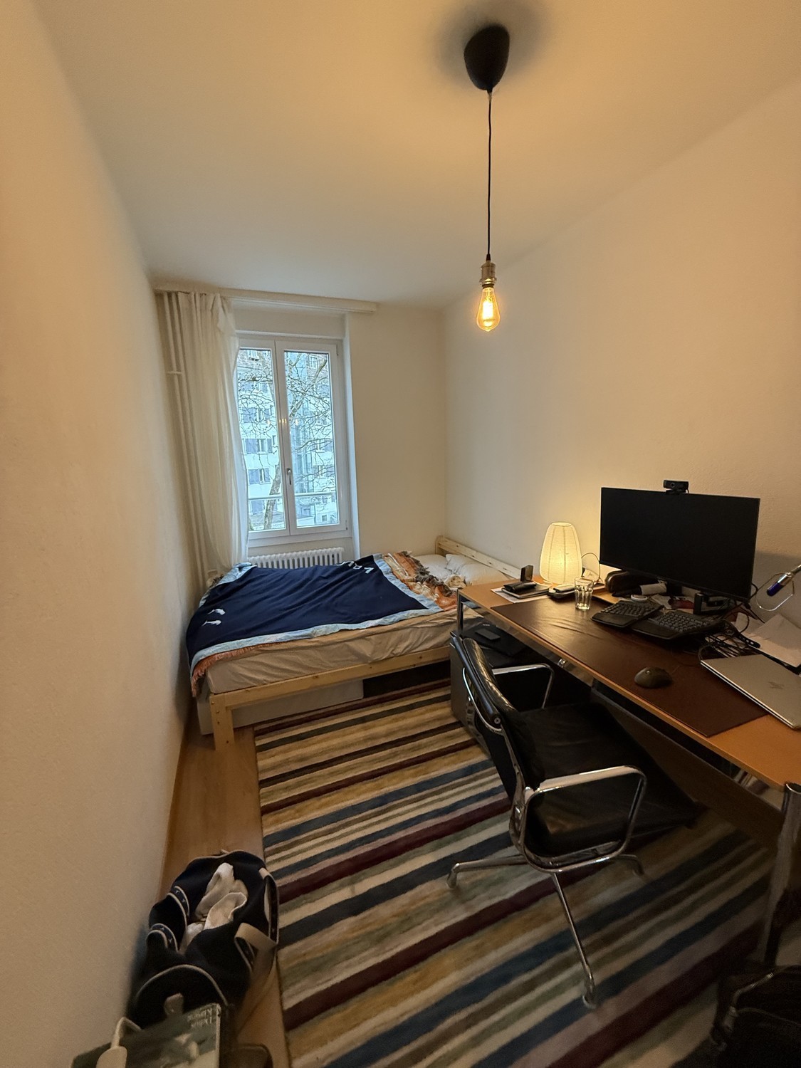 Chambre dans un appartement partagé