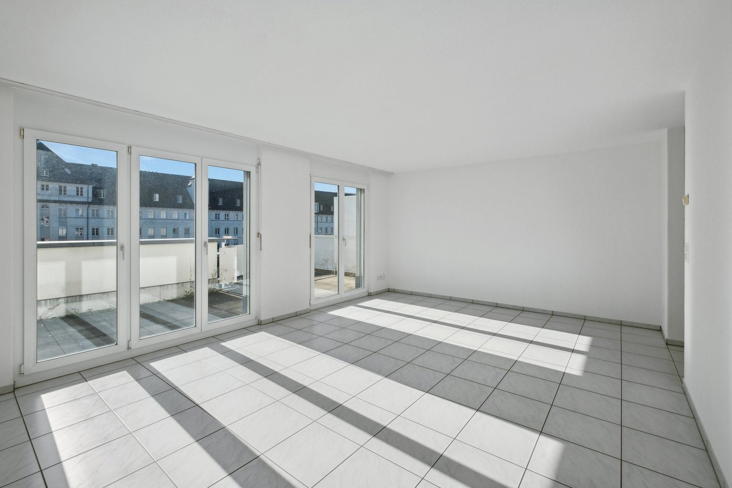 4 rooms attic flat