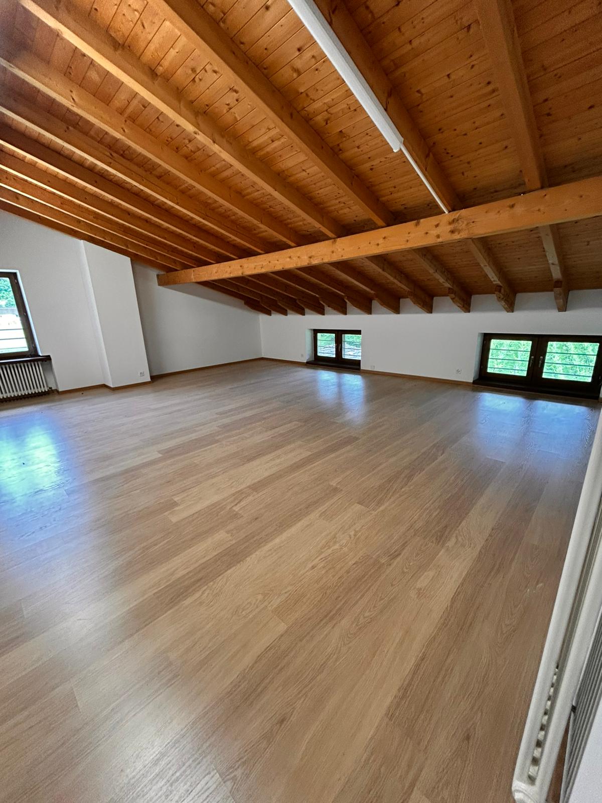 Magasin de 72m²