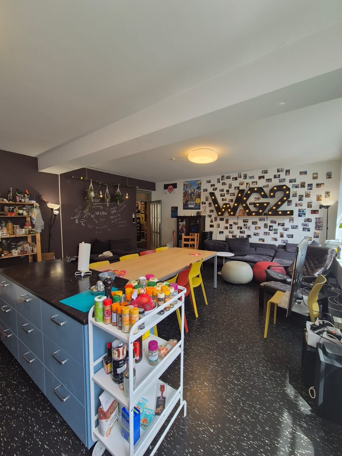 Room in a shared flat, Foto 1 von 4