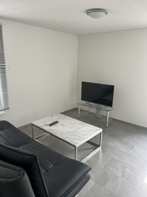 1 room apartment, Foto 2 von 5