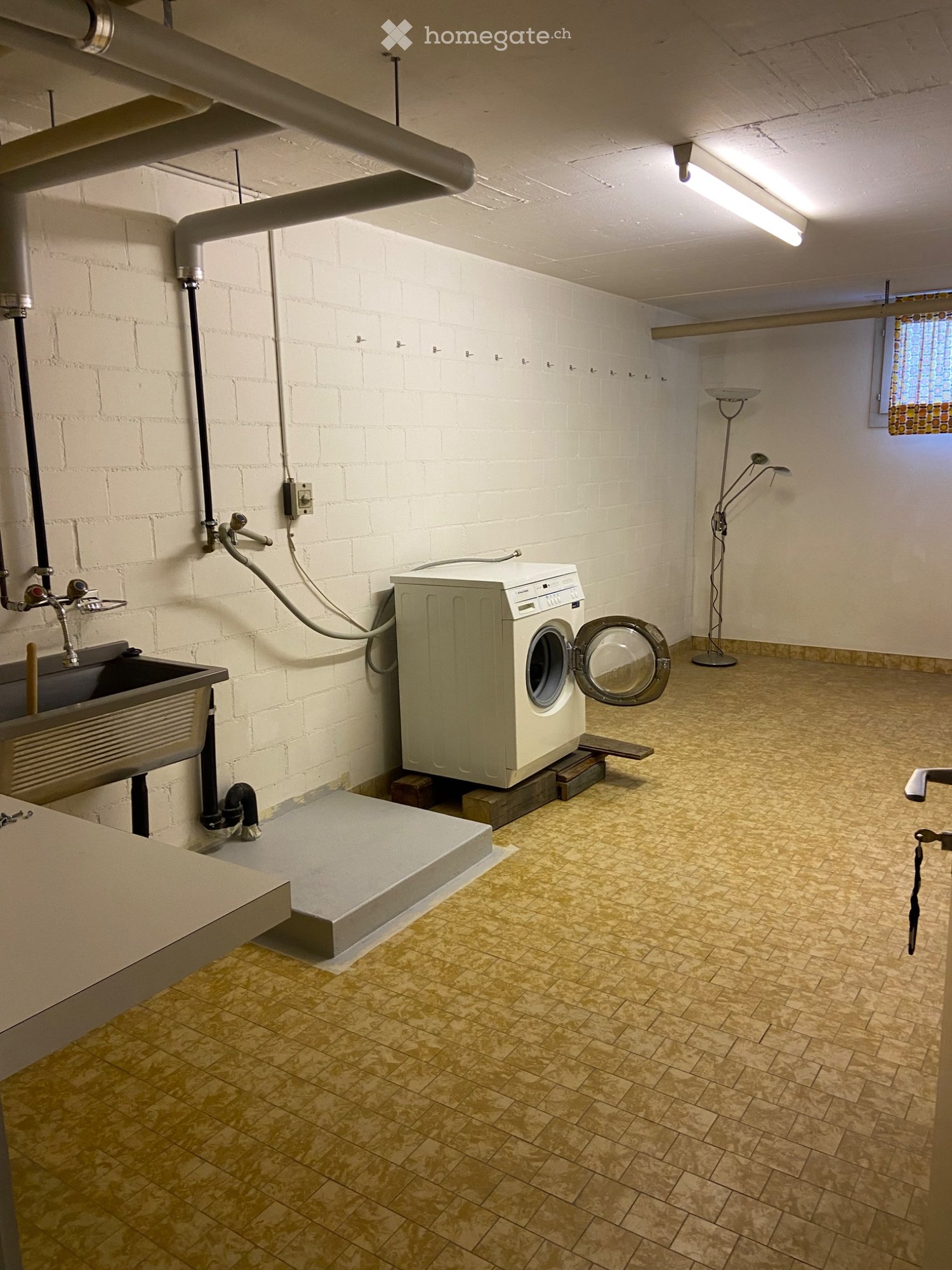 4 rooms apartment, Foto 4 von 5