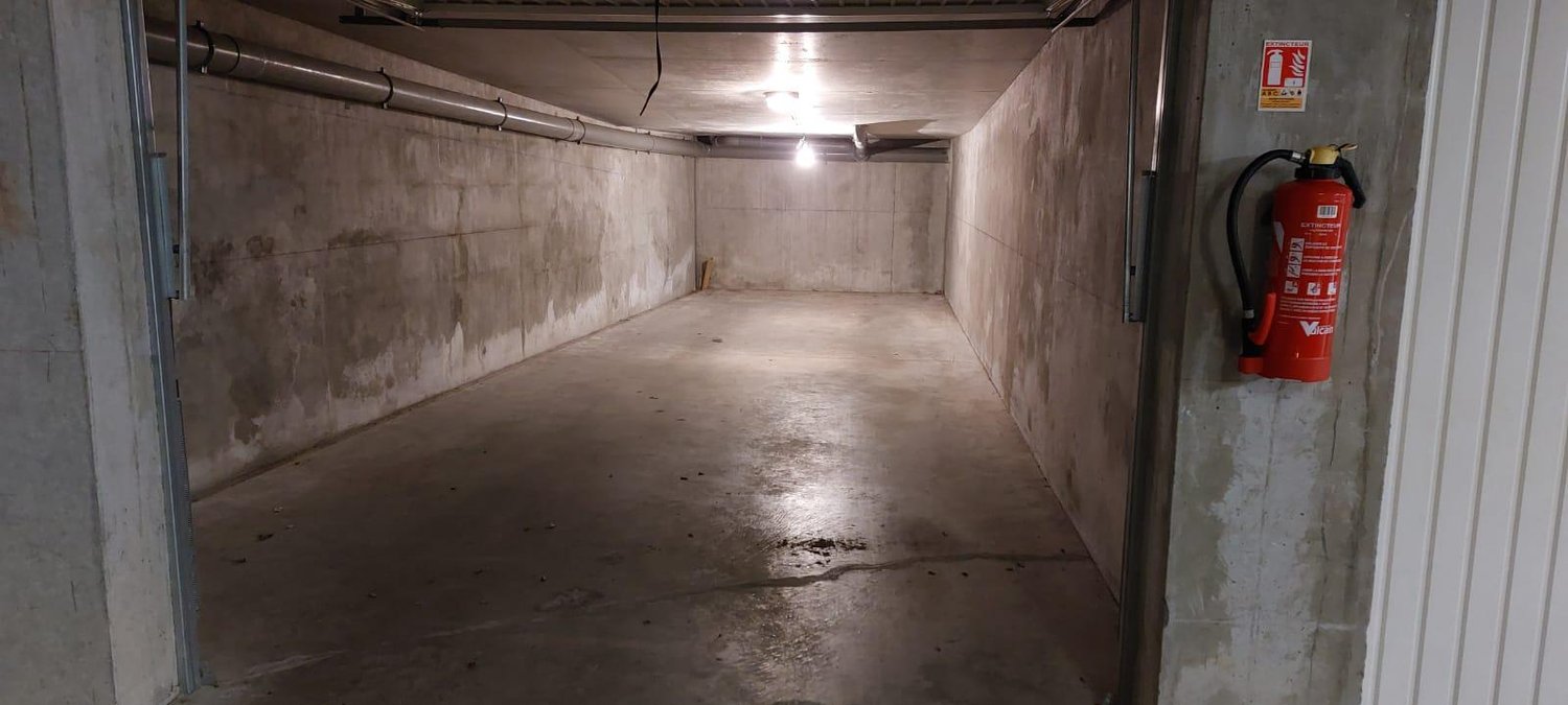 Garage, Foto 3 von 3