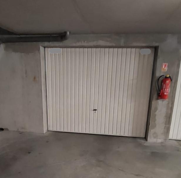 Garage, Foto 2 von 3