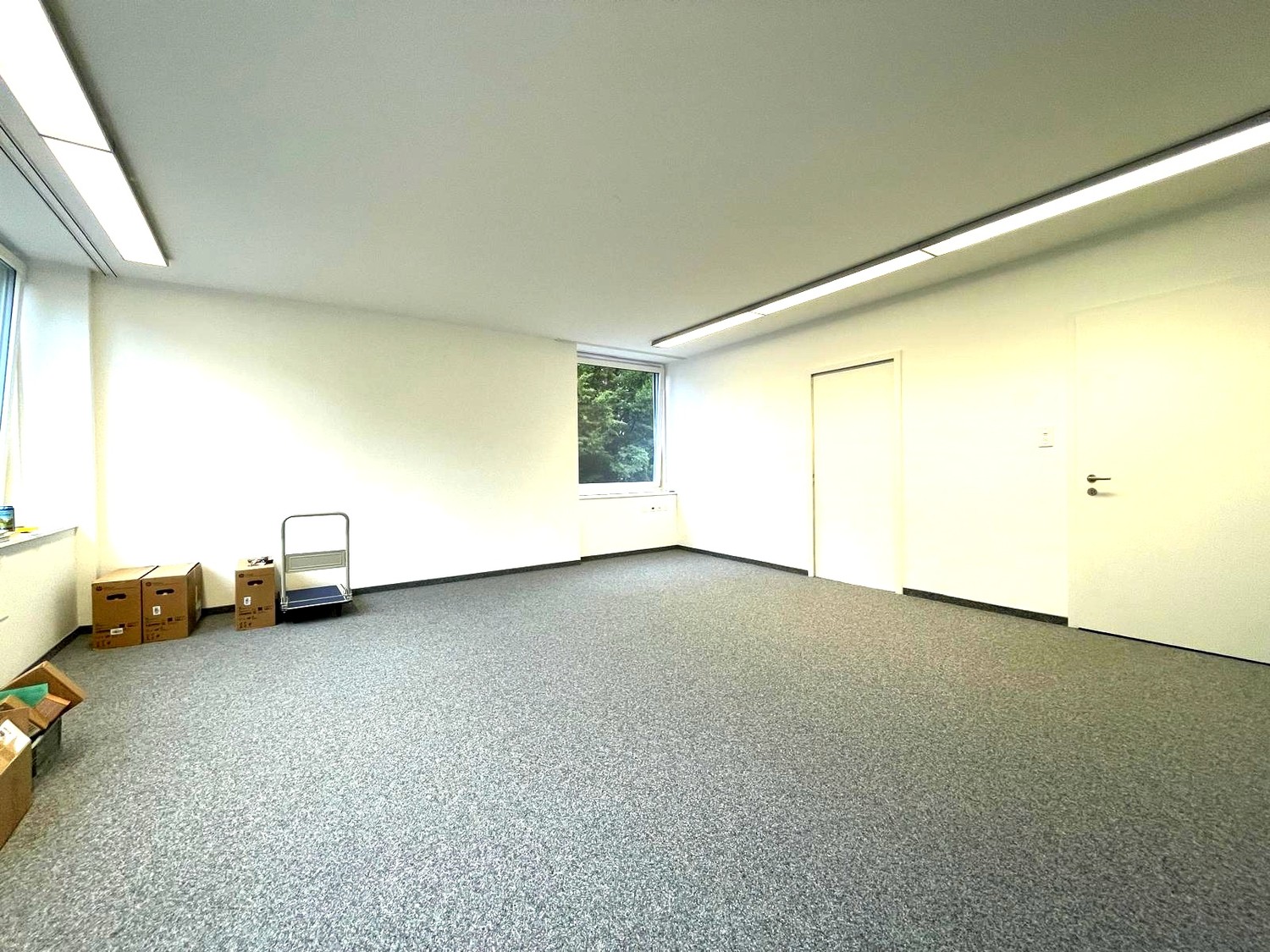 30m² commercial, Foto 3 von 5
