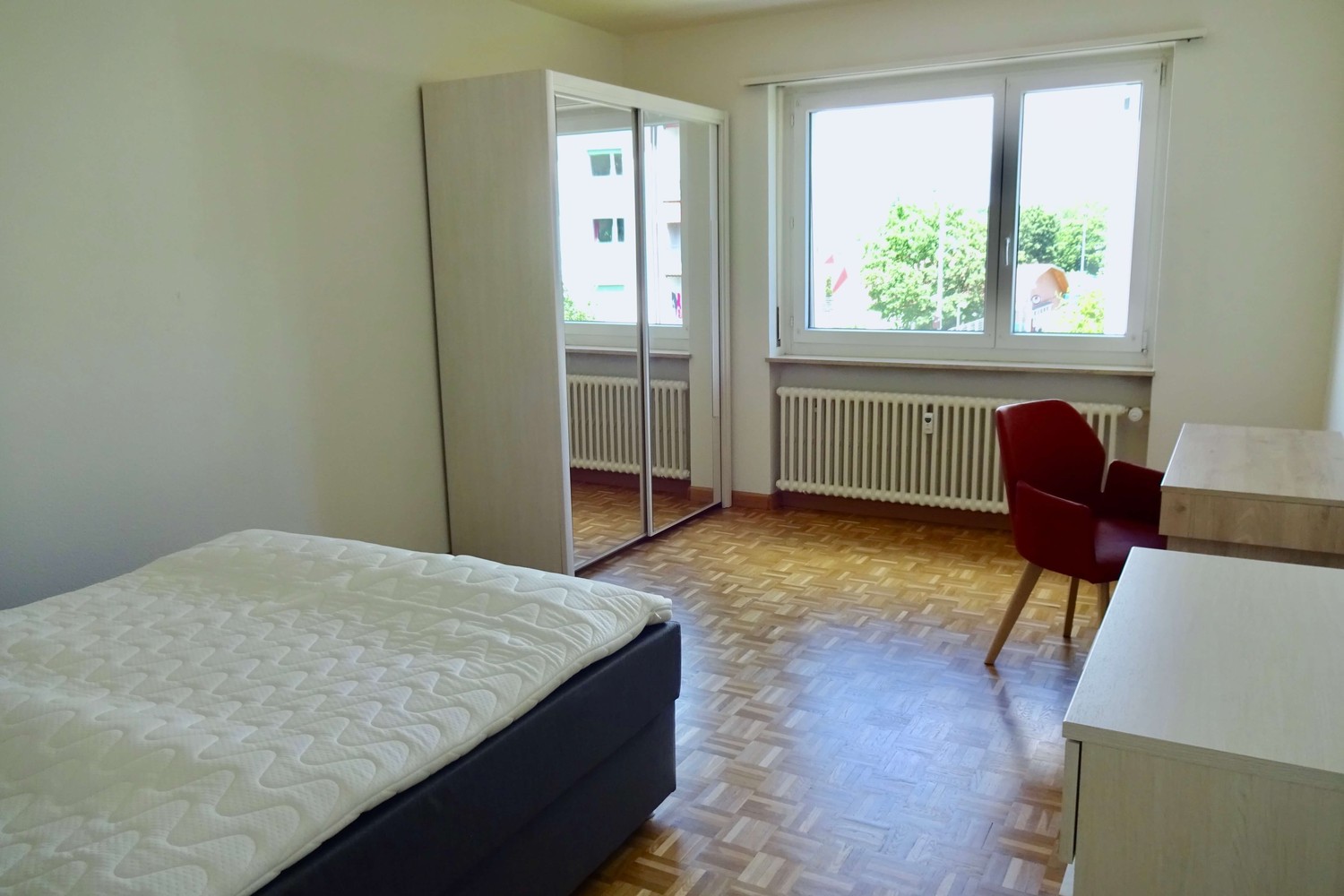 Zimmer in einer Wohngemeinschaft, Foto 2 von 9