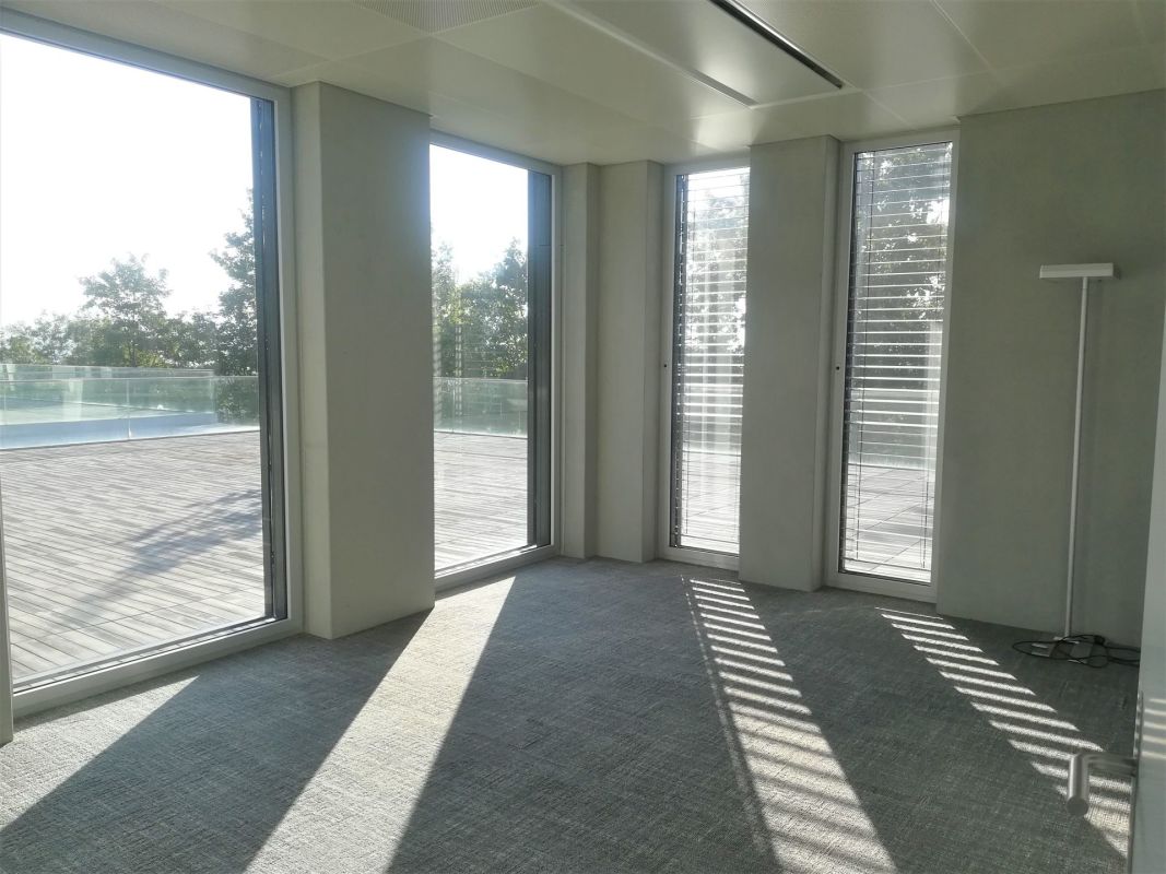 221m² office, Foto 3 von 10