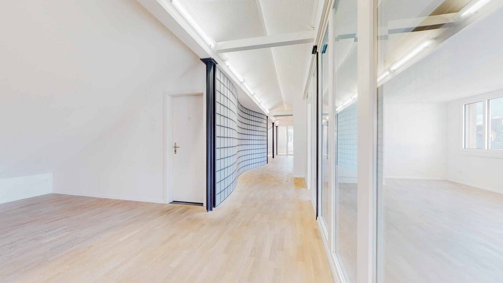 216m² office, Foto 1 von 8