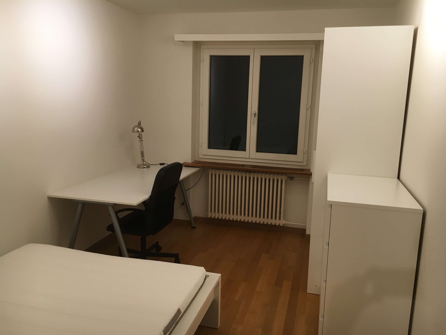 1 room single room, Foto 2 von 7