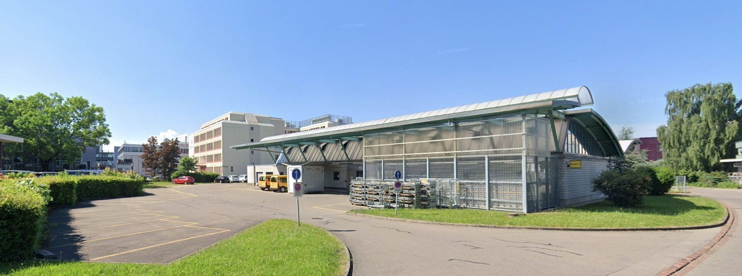 784m² commerciale