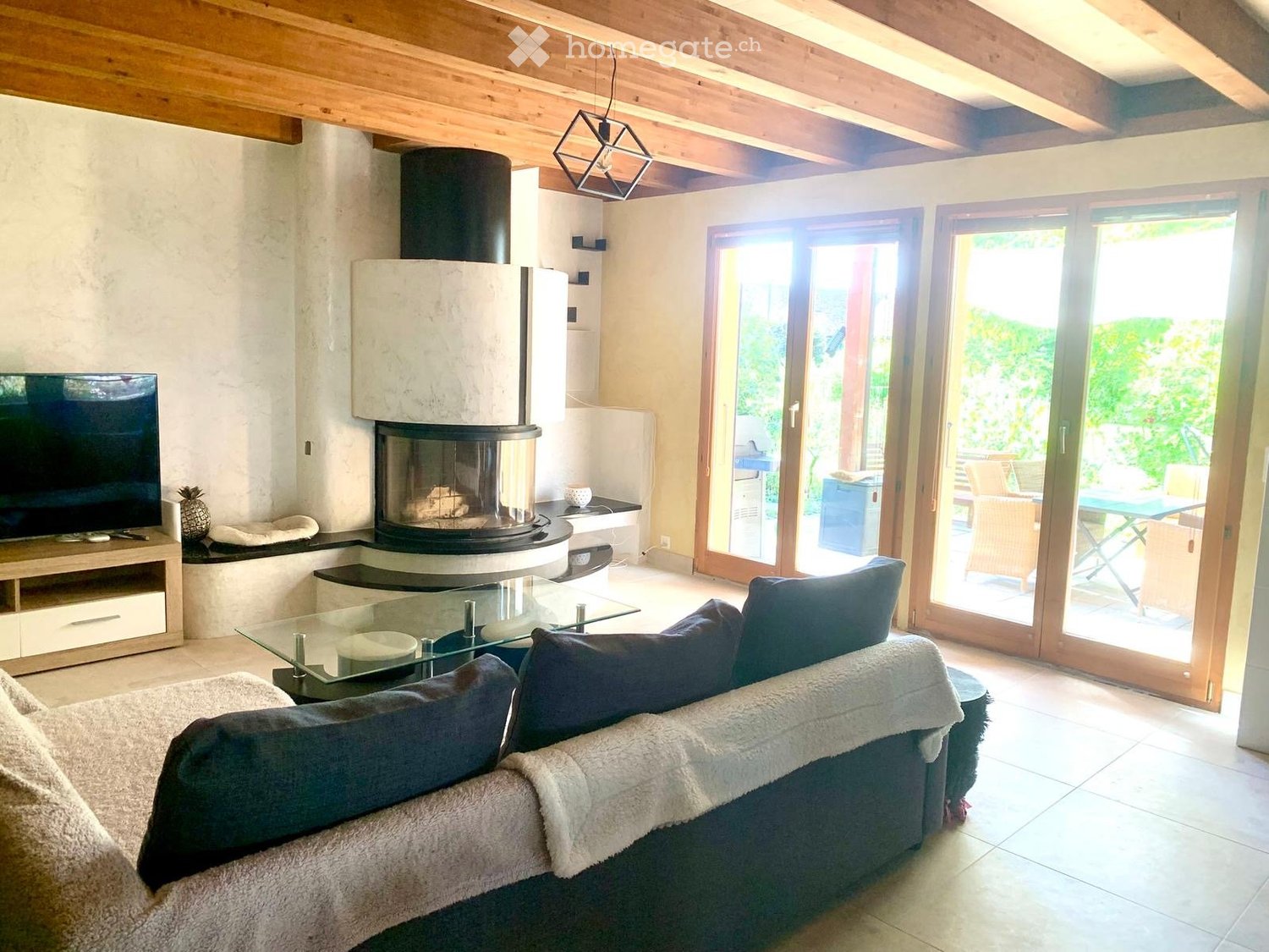 1 room single room