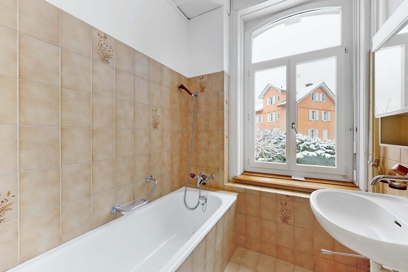 Chambre dans un appartement partagé