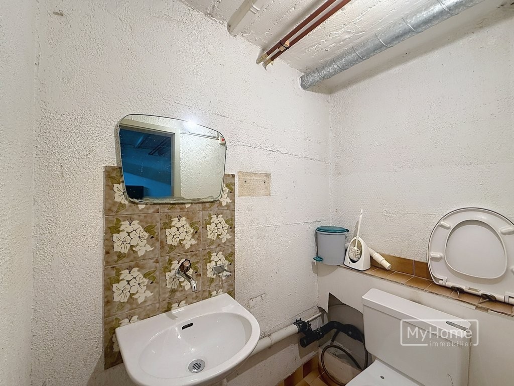 111m² Gewerbe, Foto 3 von 4
