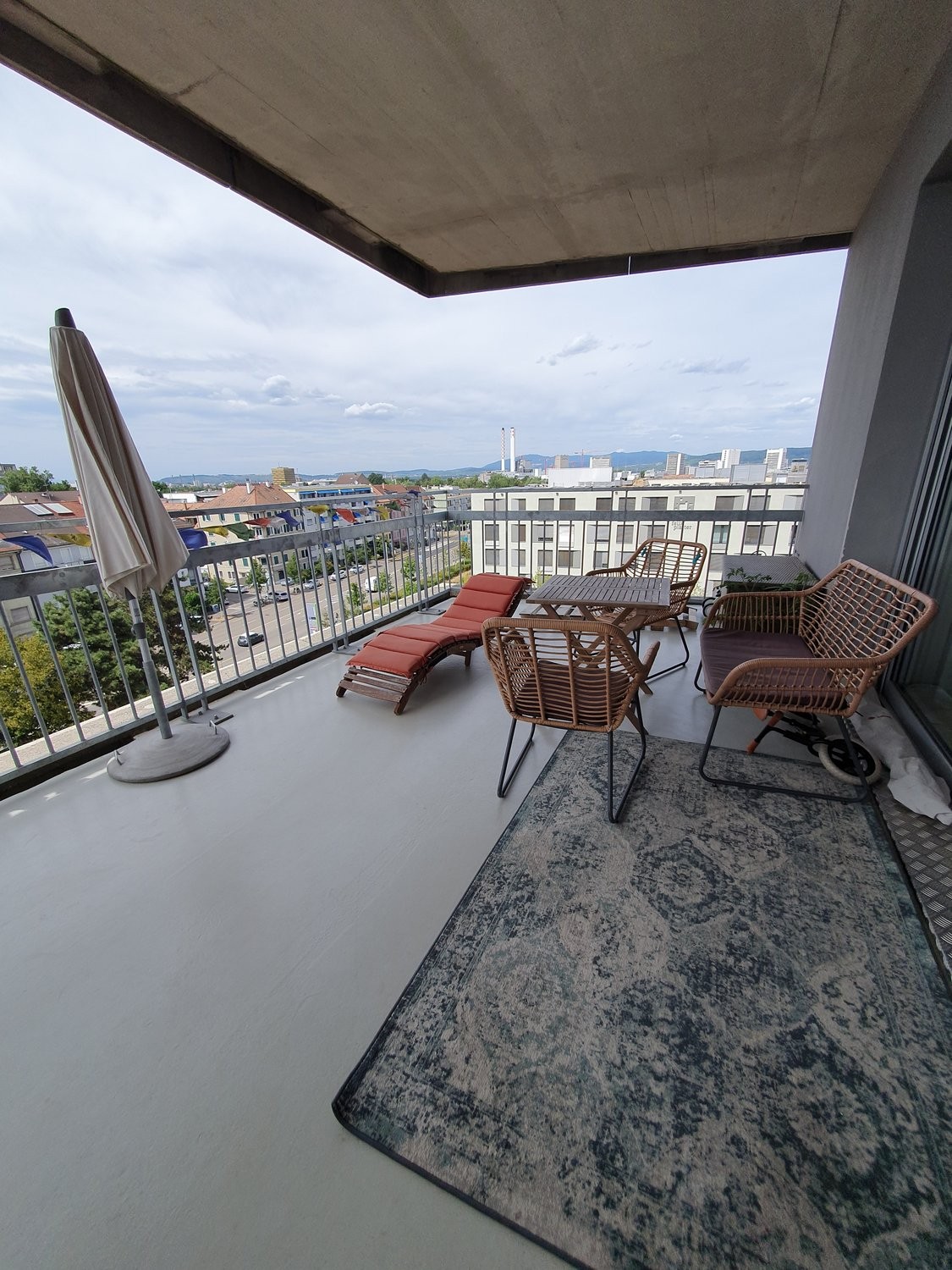 4 rooms furnished flat