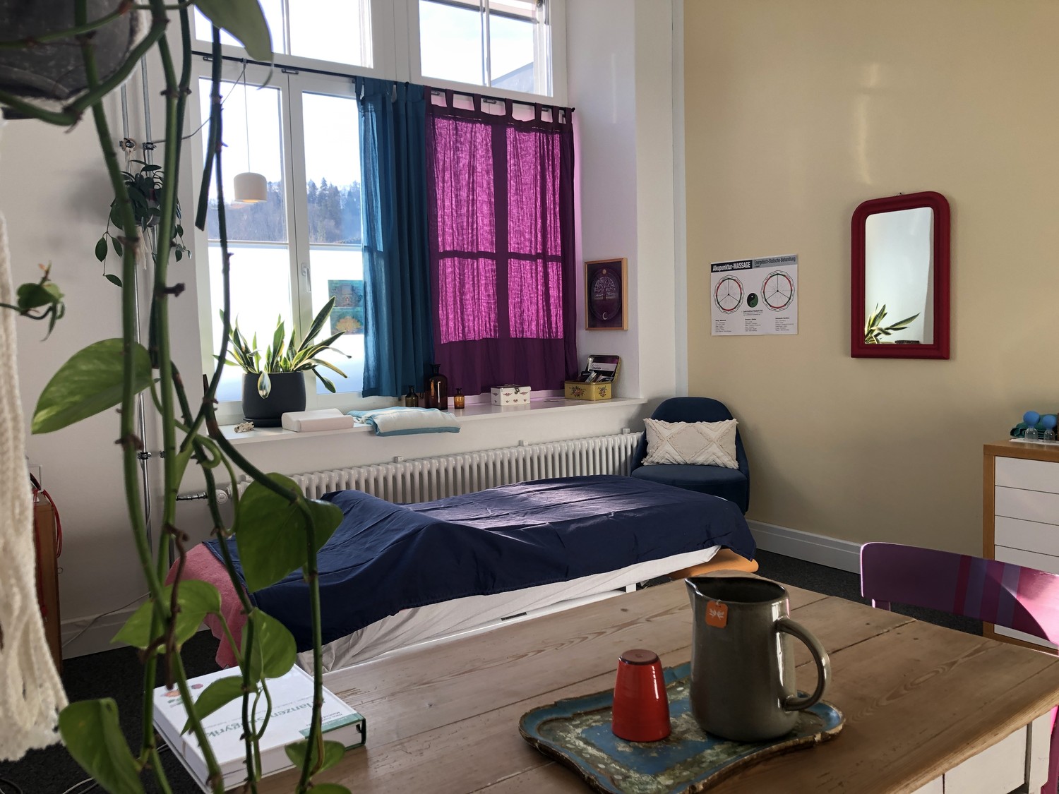 Commercial, Foto 1 von 7
