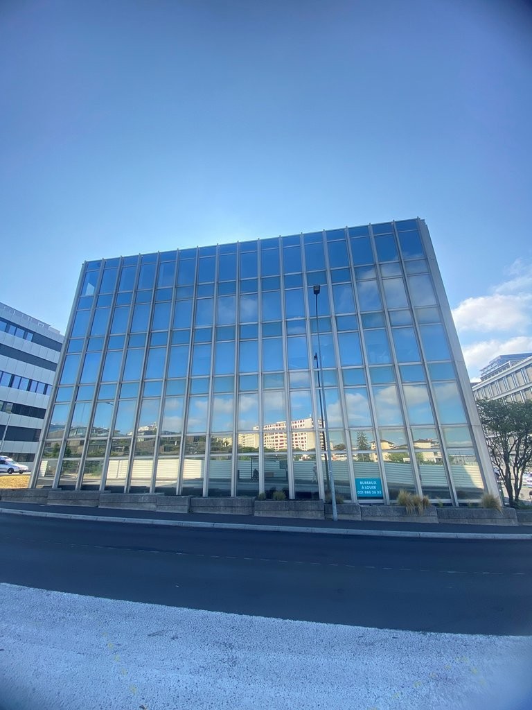 700m² Büro, Foto 1 von 5