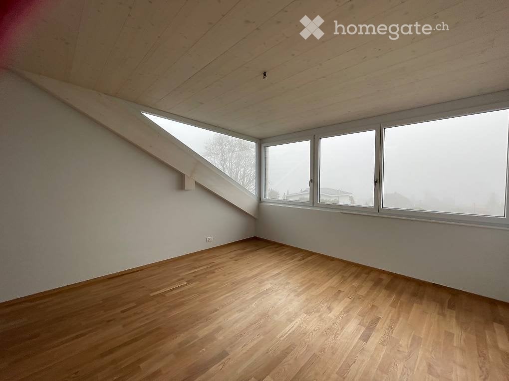 5 rooms apartment