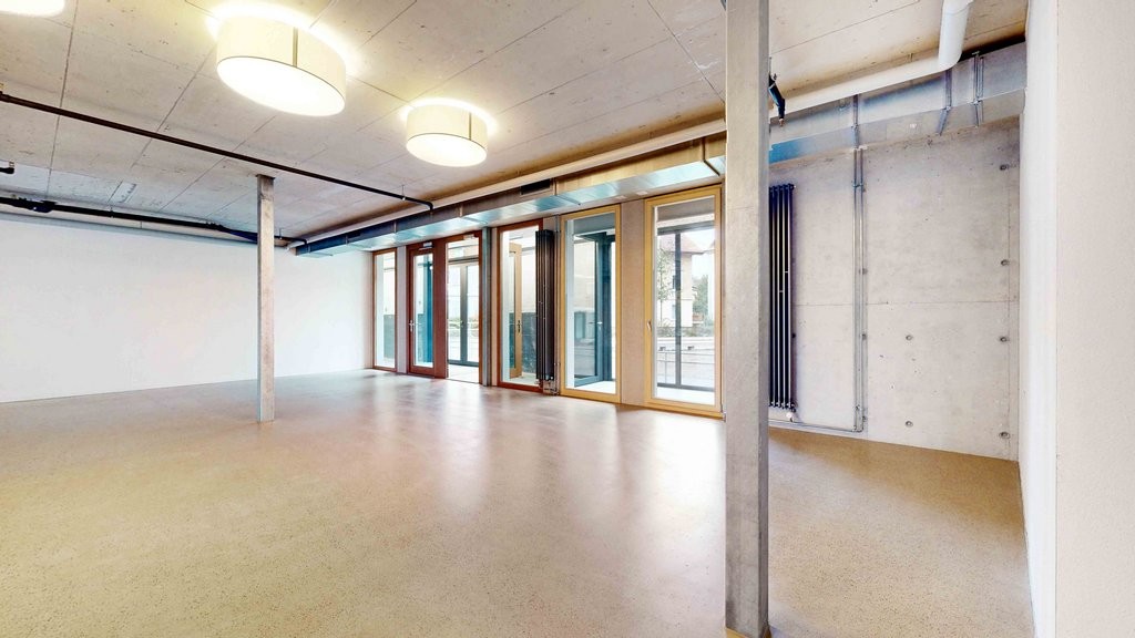 118m² office