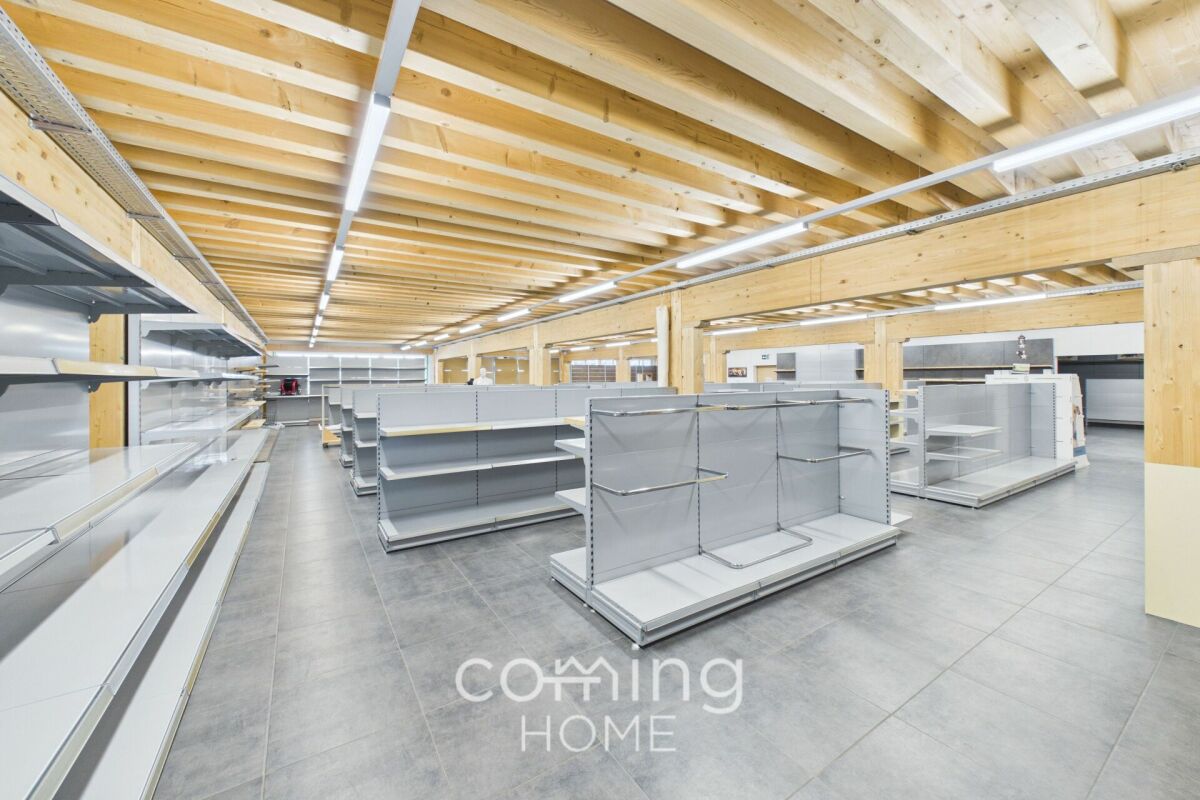 Commercial, photo 2 sur 10