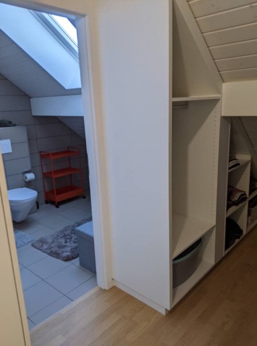 1 room single room