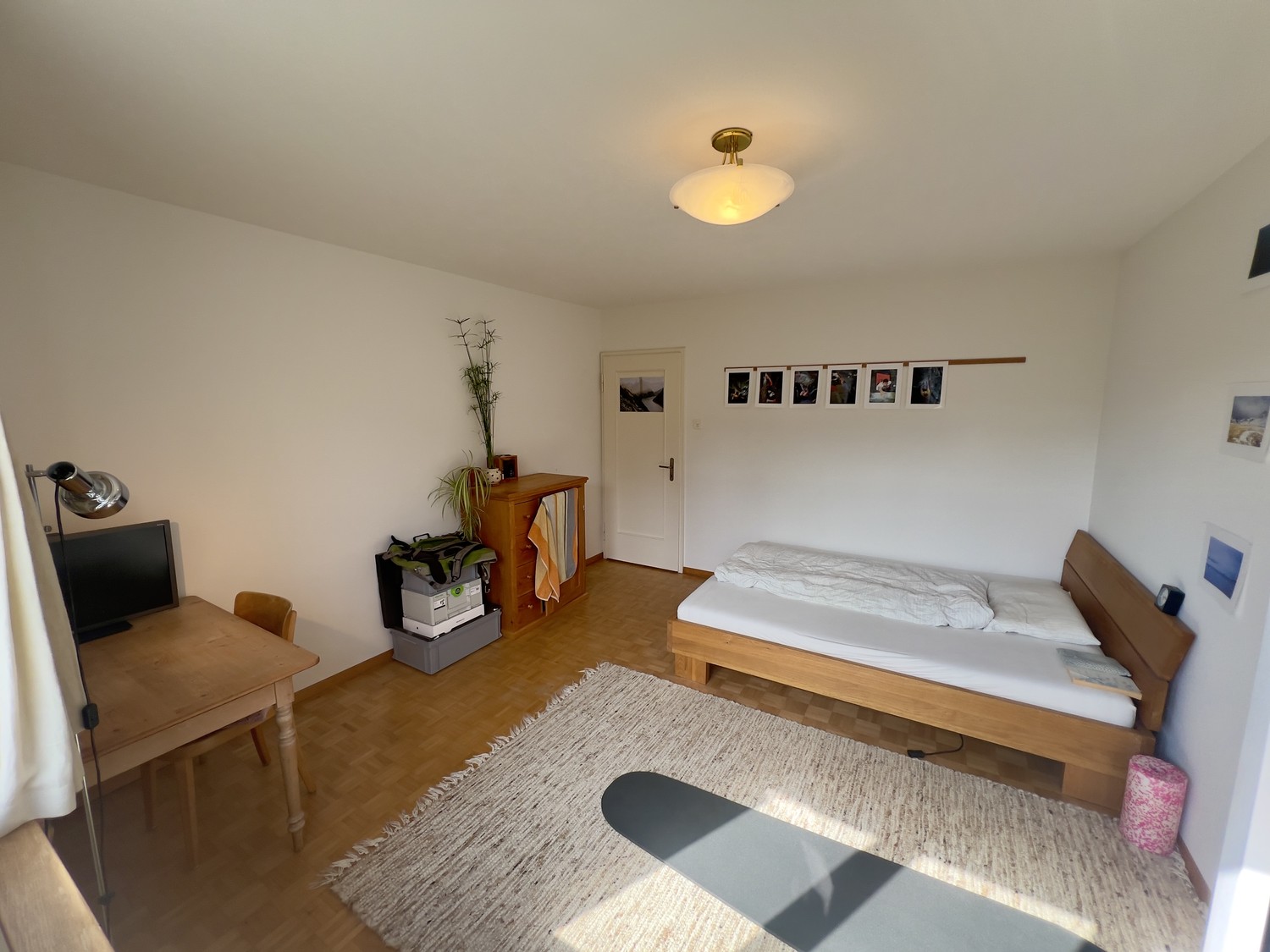 Chambre dans un appartement partagé