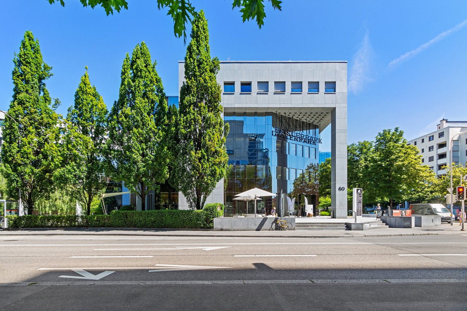 192m² office, Foto 1 von 10