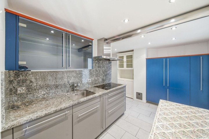 Maison multifamiliale