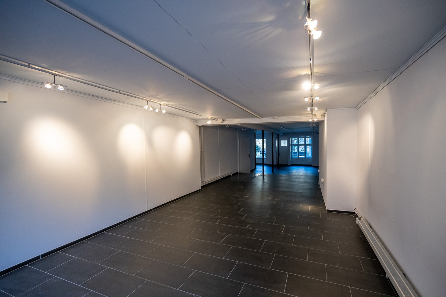 52m² commercial