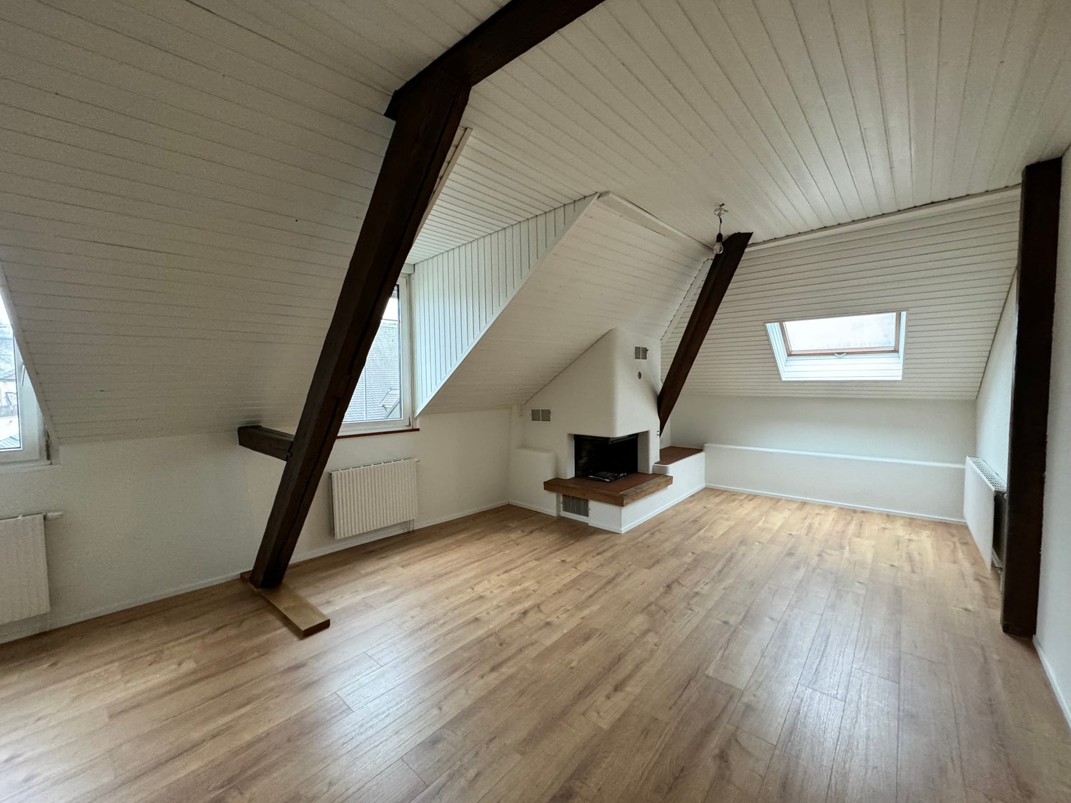 4 ½ rooms roof flat, Foto 3 von 9