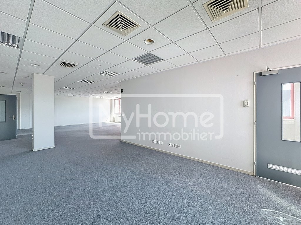 805m² shop, Foto 4 von 10