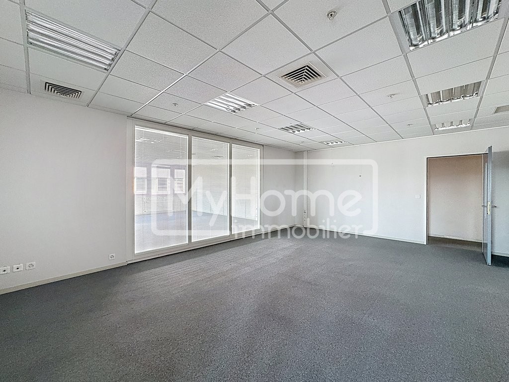 805m² shop, Foto 8 von 10