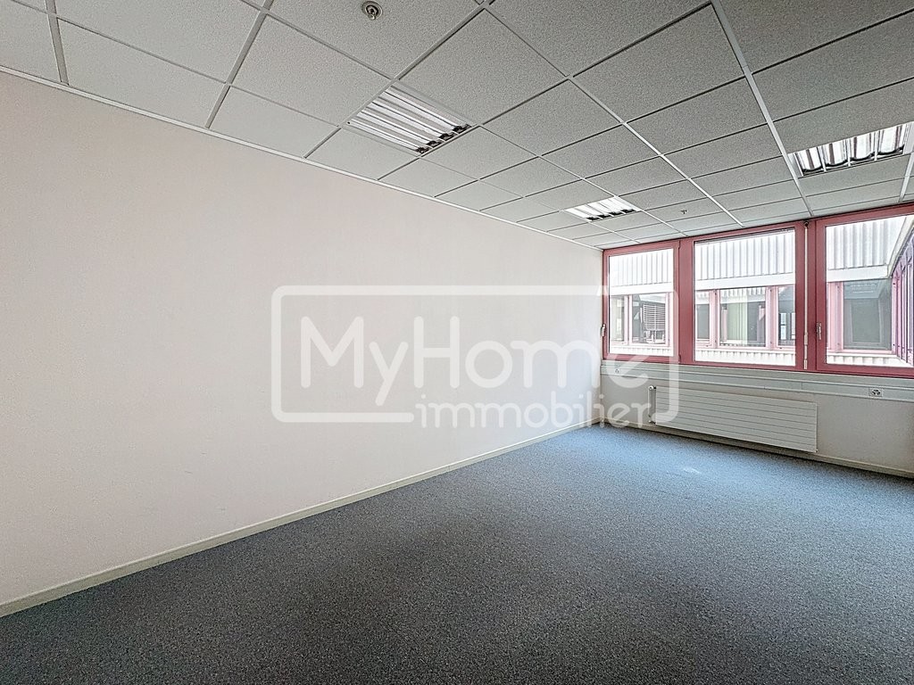 805m² shop, Foto 2 von 10
