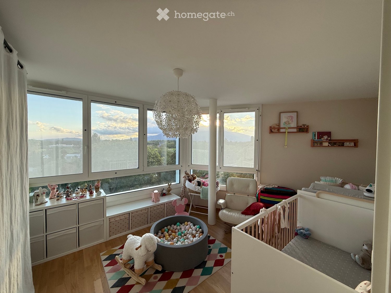 4-Zimmer-Wohnung, Foto 3 von 5