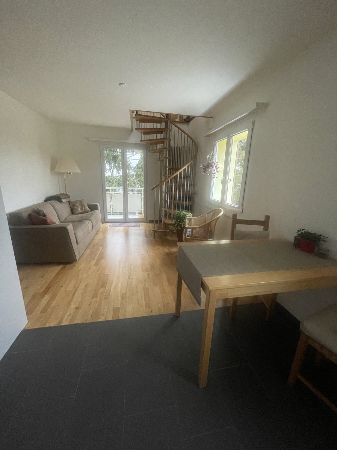2 rooms apartment, Foto 1 von 8