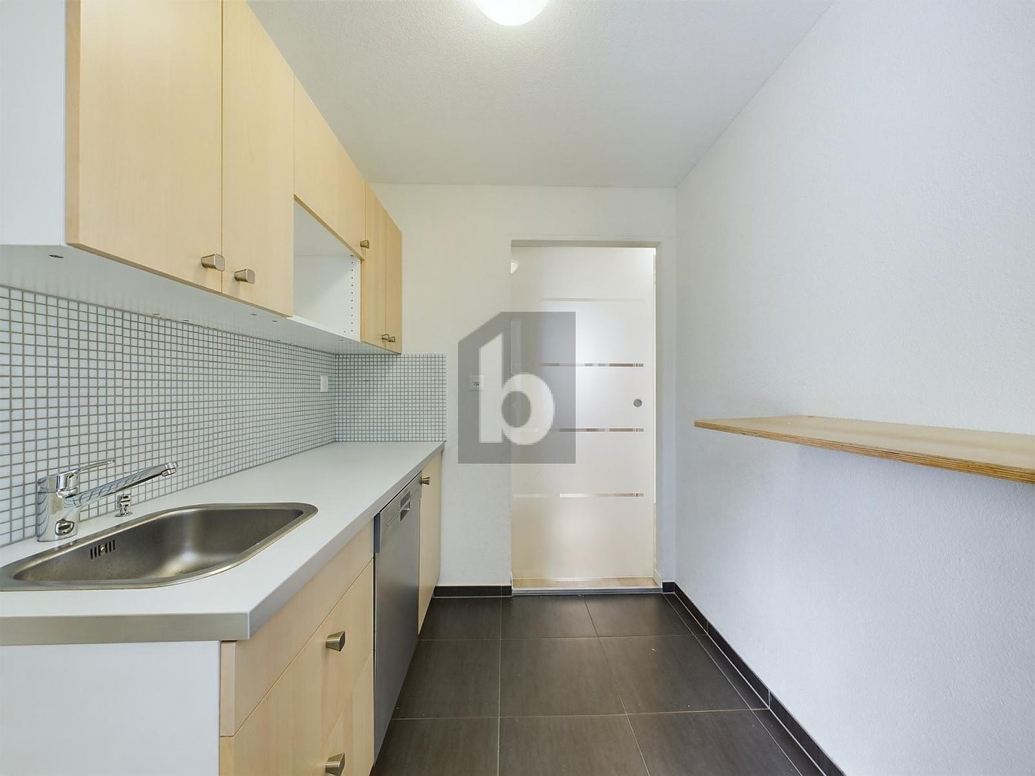 91m² office, photo 3 of 4
