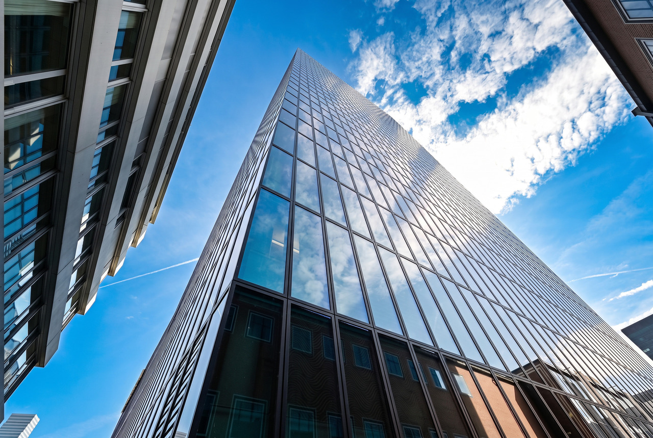 220m² office