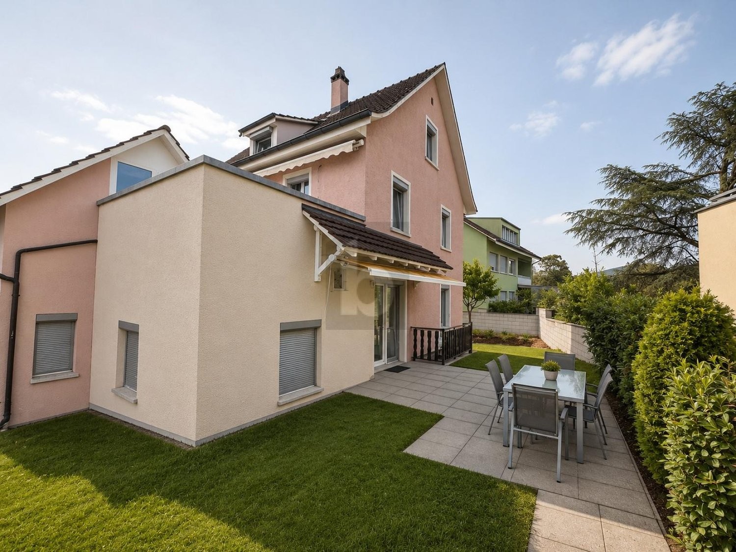 7 ½ rooms single house, Foto 1 von 4