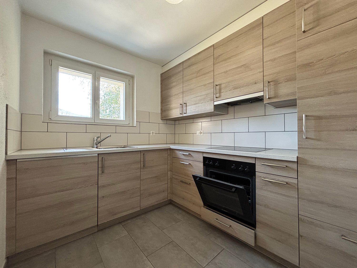 4-Zimmer-Wohnung, Foto 1 von 10