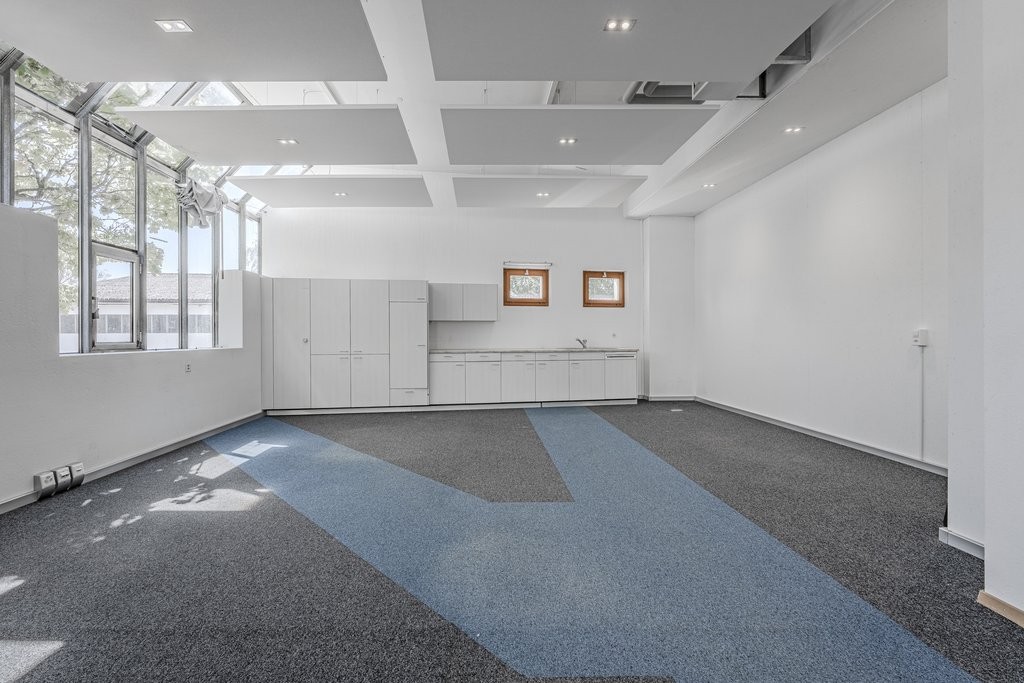 423m² bureau