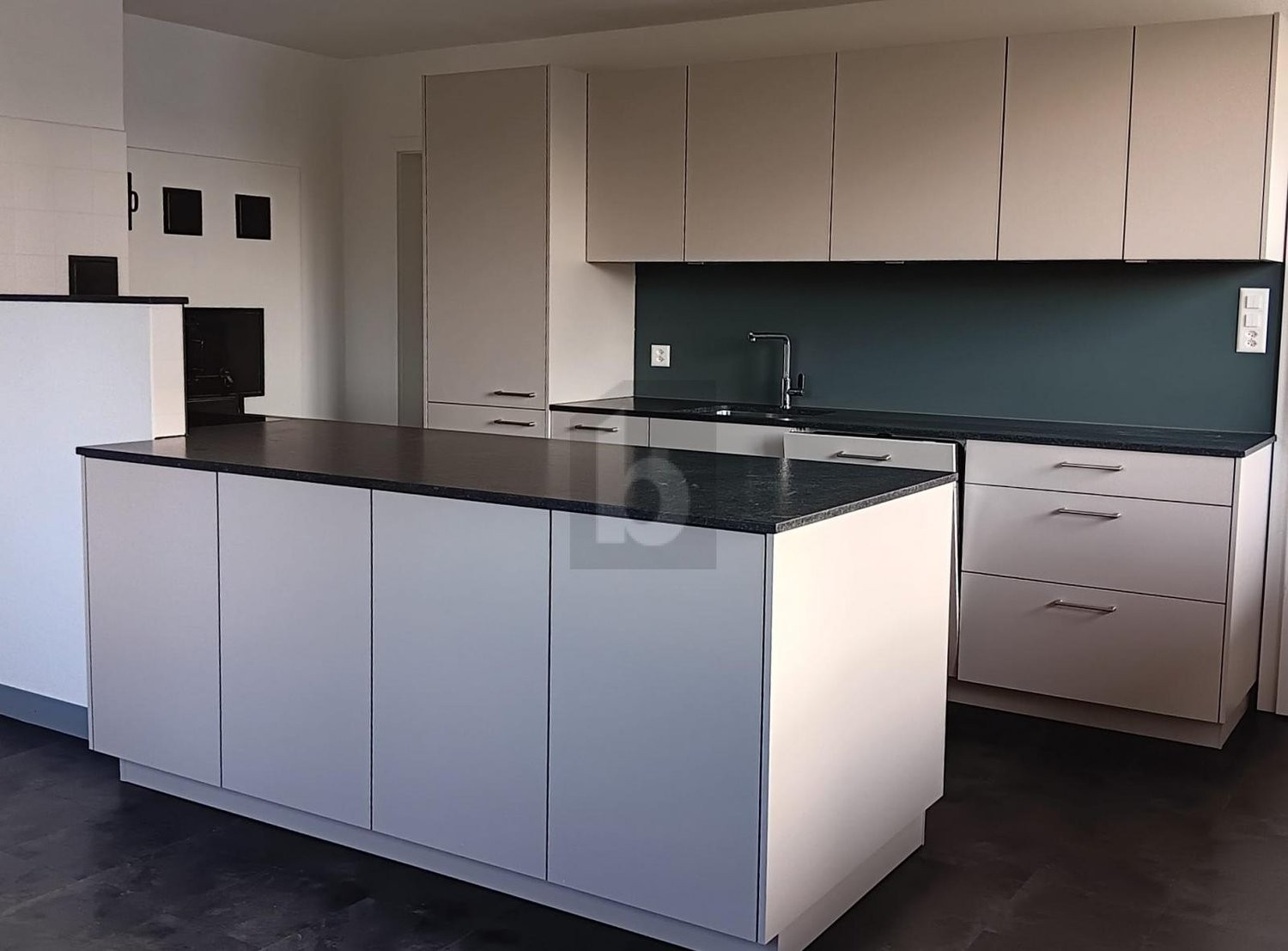 4 ½ rooms farm house, Foto 1 von 4